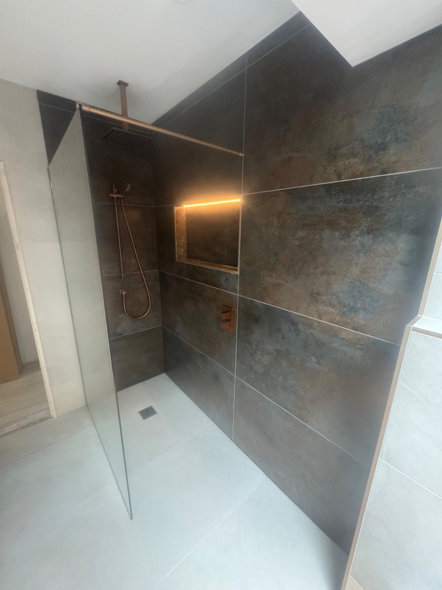 Bathroom Fitter: Image 12